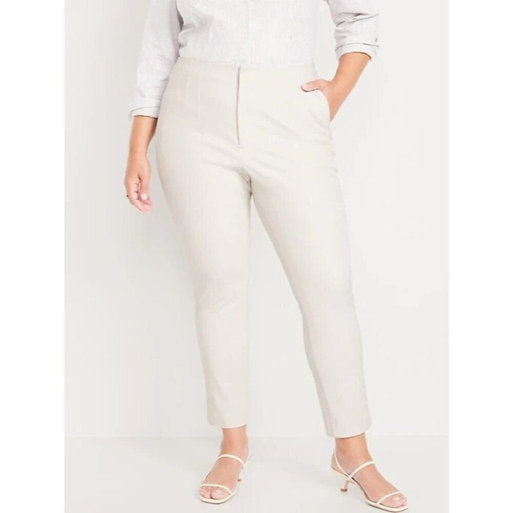 Old Navy White High Rise Pixie Classic Pants 28 PLUS SIZE